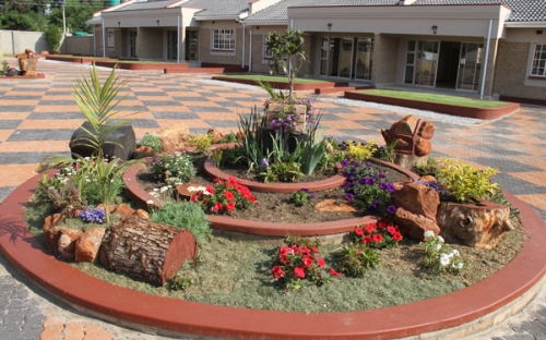 Muonde Gardens Project